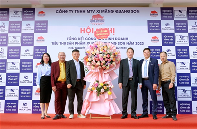 Công ty TNHH MTV Xi măng Quang Sơn long trọng tổ chức Hội nghị Tổng kết công tác kinh doanh tiêu thụ sản phẩm năm 2023